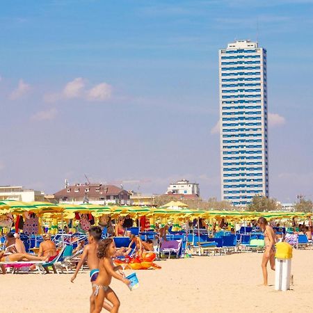 Hotel Dolcevita Cesenatico Luaran gambar