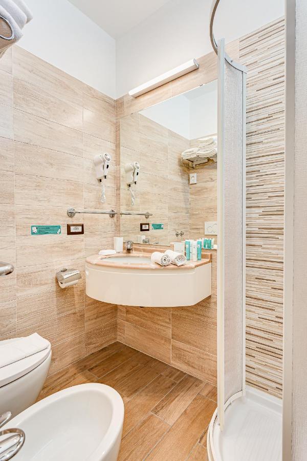 Hotel Dolcevita Cesenatico Luaran gambar