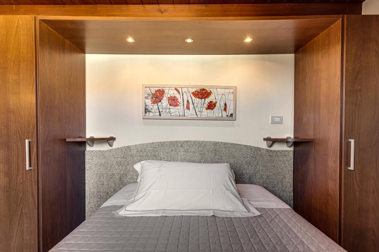 Hotel Dolcevita Cesenatico Luaran gambar