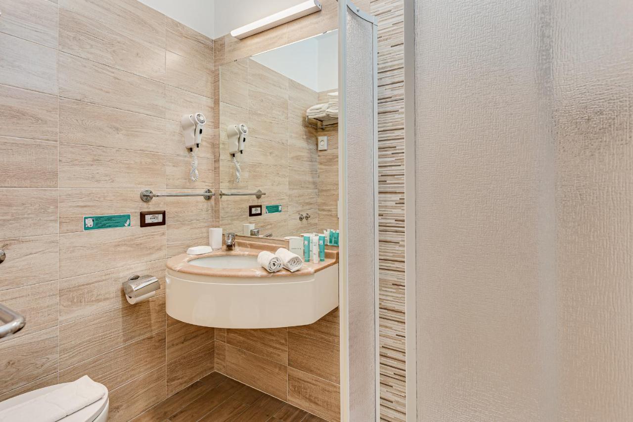 Hotel Dolcevita Cesenatico Luaran gambar