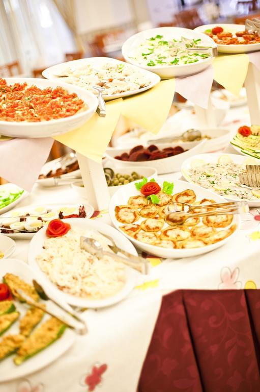 Hotel Dolcevita Cesenatico Luaran gambar