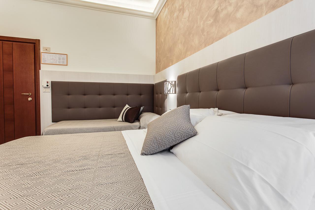 Hotel Dolcevita Cesenatico Luaran gambar